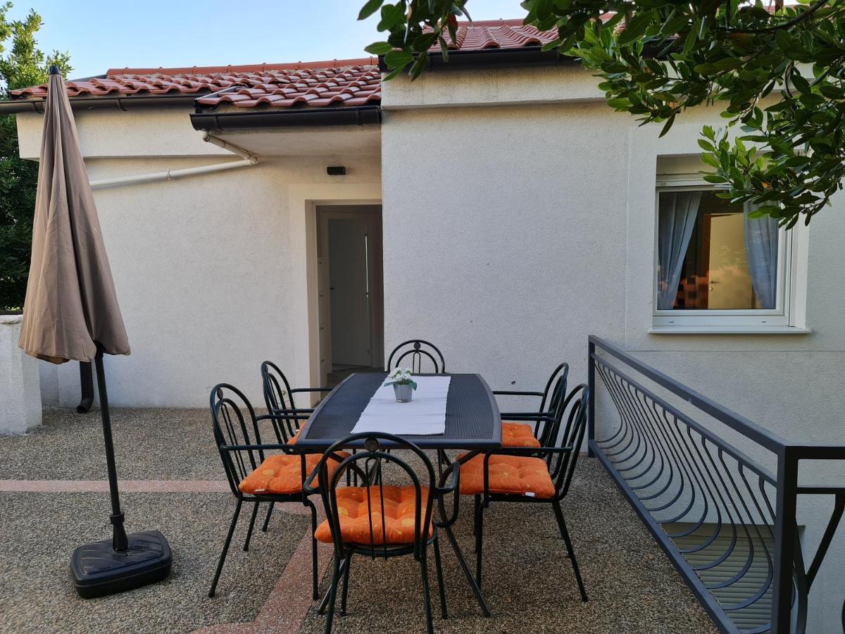 Villa Biondina Сень Экстерьер фото
